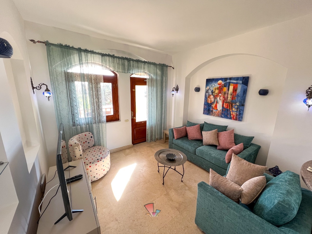  Apartments
