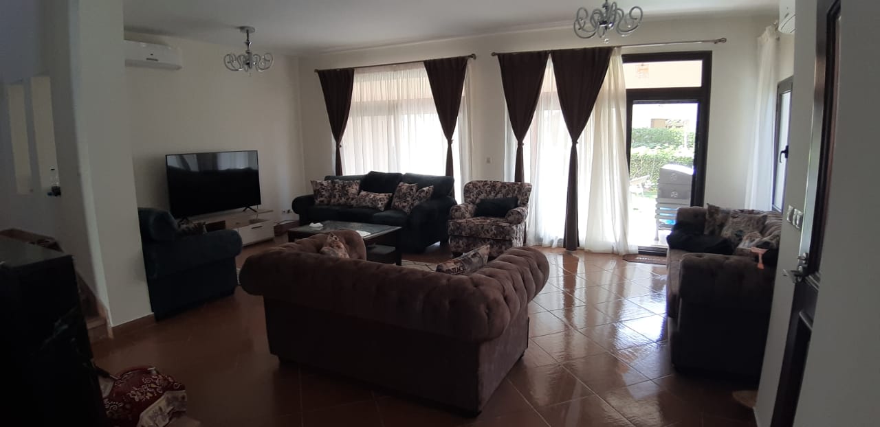  Villas