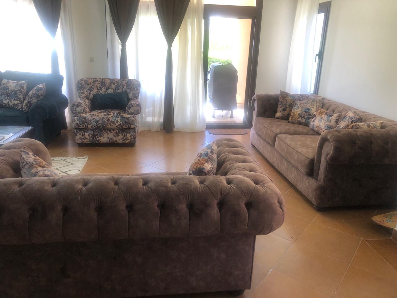  Villas