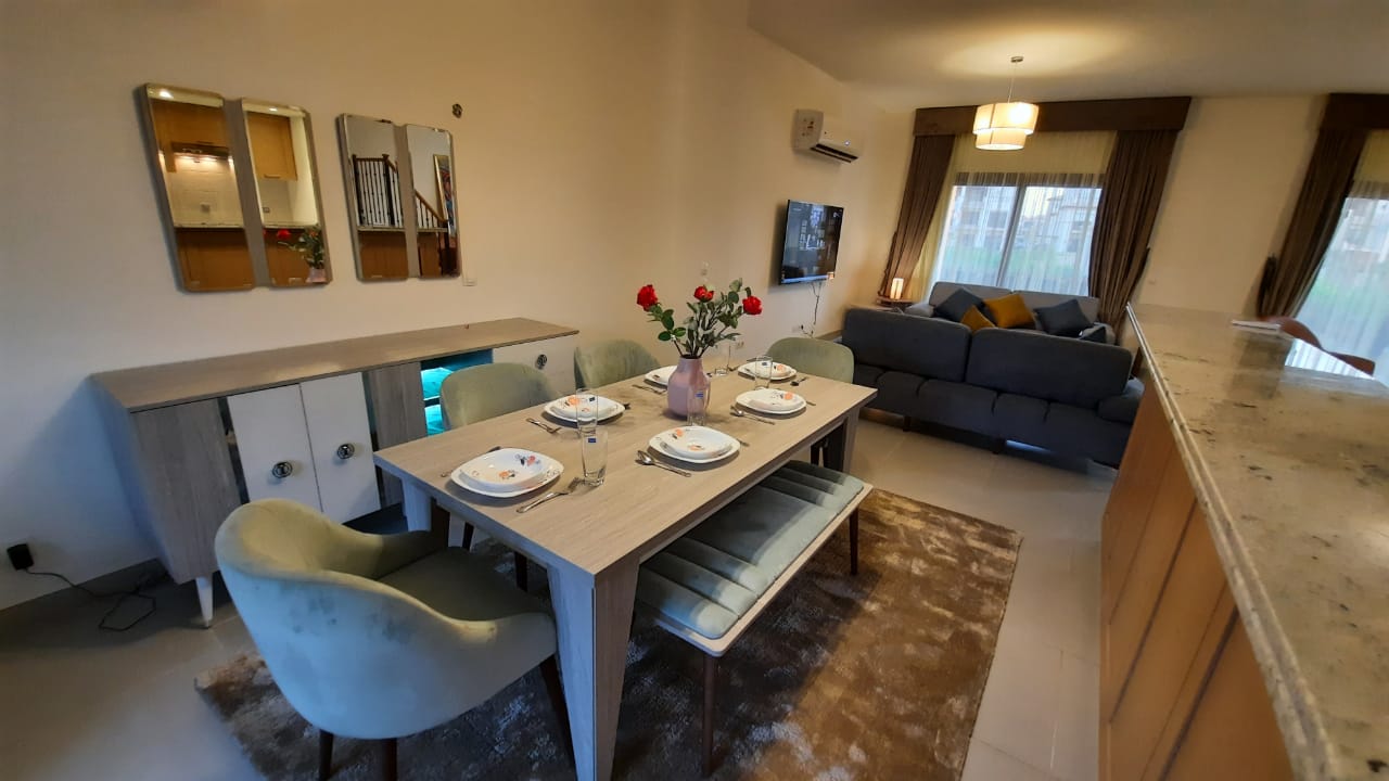  Villas
