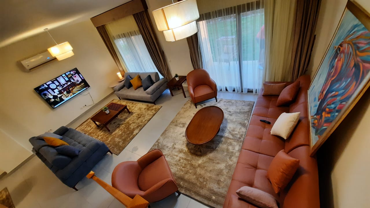  Villas