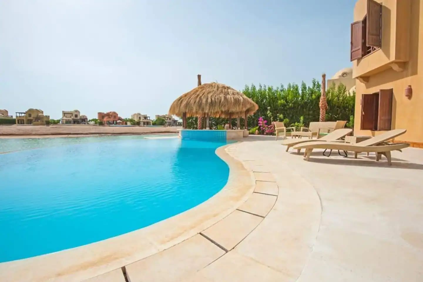  Villas