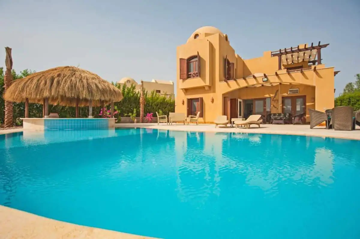  Villas