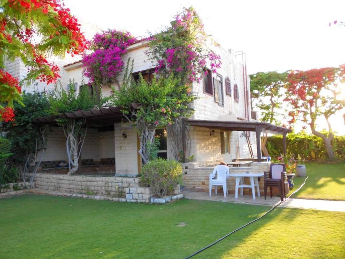  Villas